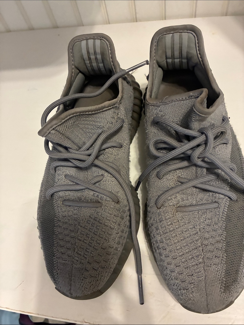 Yeezy Boost 350 V2 Grey Sneakers